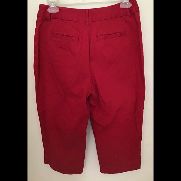 VTG 💝3/$25💝 St. John’s Bay Petite Capris - Picture 2 of 3